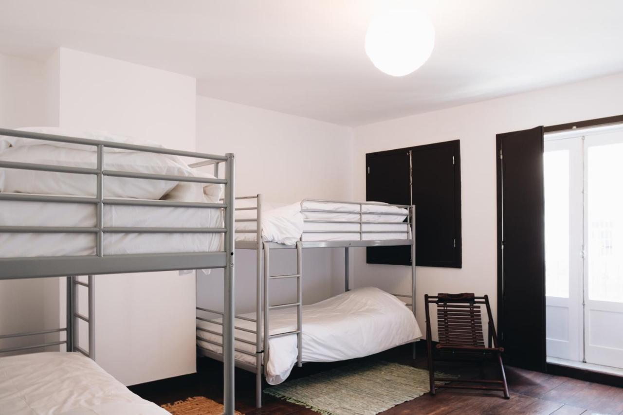 Casa Do Ser Hostel เวียนา โด กัสเตโล ภายนอก รูปภาพ
